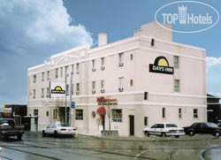 Photos Days Inn Toronto West Lakeshore