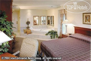 Фото Holiday Inn Select Oakville