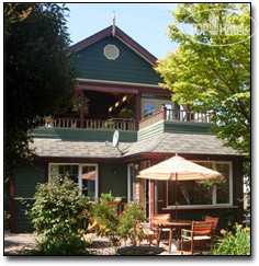 Photos Across The Harbour Bed & Breakfast