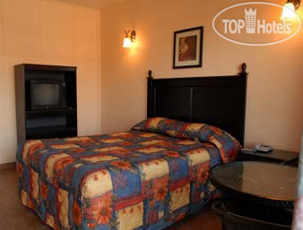 New photos from tourists Days Inn by Wyndham Montreal East 3*