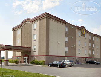 Hotel photo Super 8 Montreal QC 3*