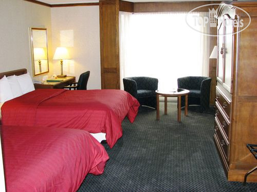 New photos from tourists Holiday Inn Plaza la Chaudiere Gatineau 4*