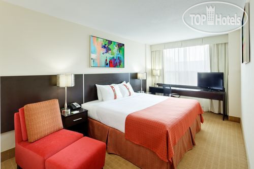 New photos from tourists Holiday Inn Toronto Downtown Centre 3*