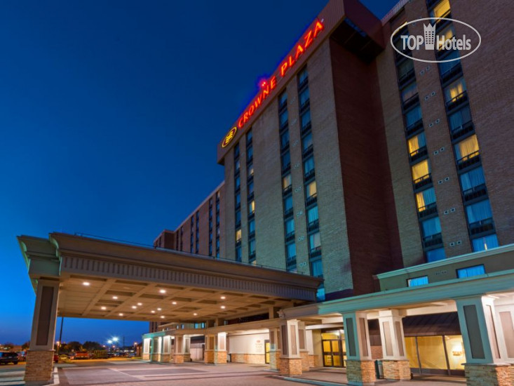Hotel photo Crowne Plaza Toronto Airport 3*