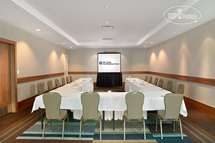 New photos from tourists Coast Coal Harbour Hotel 4*