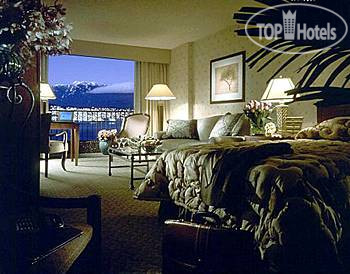 New photos from tourists Renaissance Vancouver Hotel Harbourside 4*