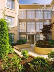 Hotelier's photos Best Western Uptown 2*