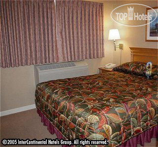 New photos from tourists Holiday Inn Express Vancouver Airport 4*