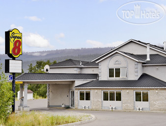 Hotelier's photos Super 8 Golden 2*