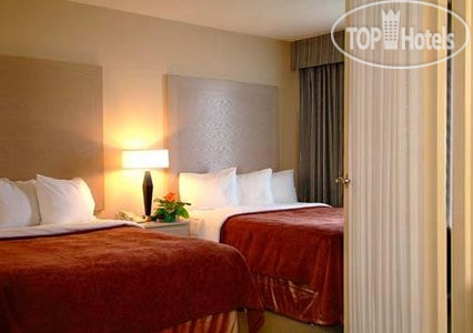 New photos from tourists Quality Suites Downtown Windsor 3*