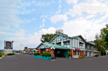 Hotelier's photos Super 8 by Wyndham Gananoque Country Squire Resort 3*