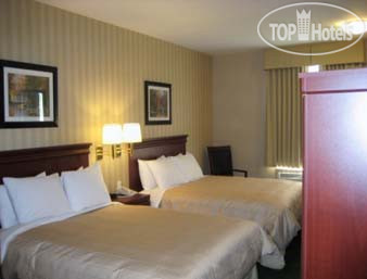 New photos from tourists Days Inn Hamilton 3*