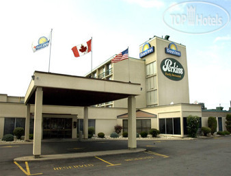 Hotelier's photos Days Inn St. Catharines Niagara 3*