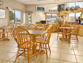 New photos from tourists Days Inn Sault Ste Marie 2*