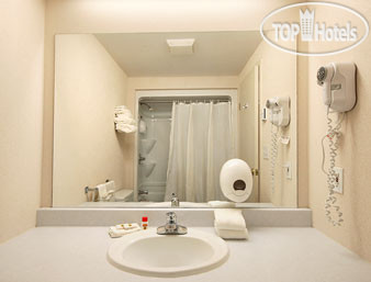 New photos from tourists Super 8 Cornwall, ON 2*