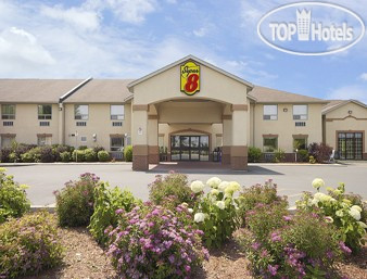Hotel photo Super 8 Cornwall, ON 2*