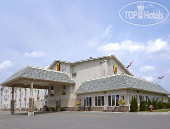 Hotelier's photos Super 8 Fort Frances 1*