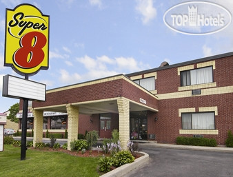 Hotelier's photos Super 8 Sarnia ON 2*