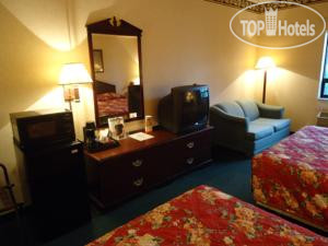 New photos from tourists Super 8 Windsor, ON 2*