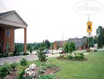 New photos from tourists Super 8 Woodstock 2*