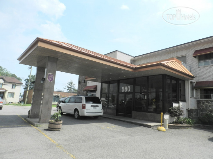 Hotelier's photos Auberge Airport Inn Dorval