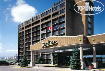 Hotelier's photos Radisson Hotel Calgary Airport 4*