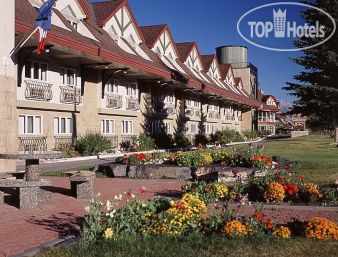 Hotel photo Ramada Inn & Suites 3*