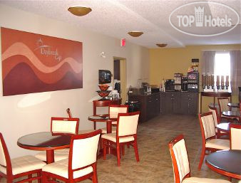 New photos from tourists Days Inn Bonnyville 2*