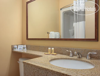 New photos from tourists Days Inn and Conference Centre - Oromocto 3*