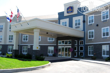 Hotelier's photos Best Western Plus Bridgewater Hotel & Convention Centre 3*