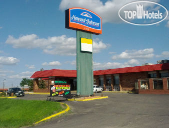 New photos from tourists Howard Johnson Swift Current 2*