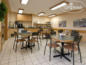 New photos from tourists Super 8 Moose Jaw SK 2*