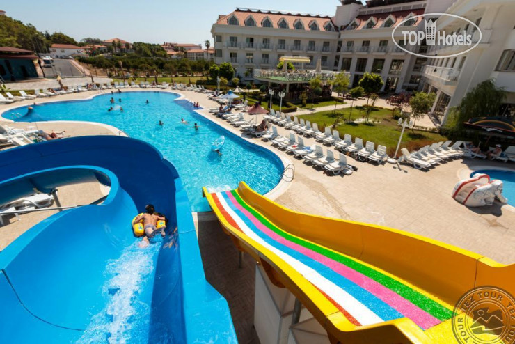 New photos from tourists Grand Mir 5*