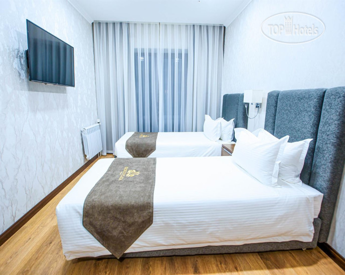 Hotelier's photos Krokus Plaza 4*