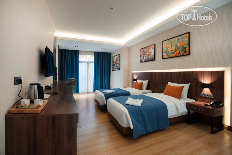 Photos Wellness Hotel & Spa