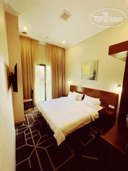 New photos from tourists City Centre Hotel