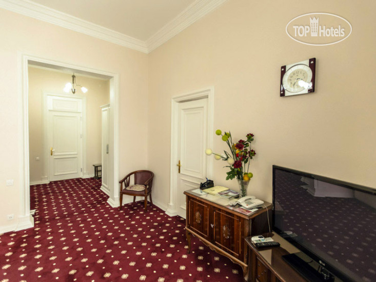 Hotel photo Konstantin 4*