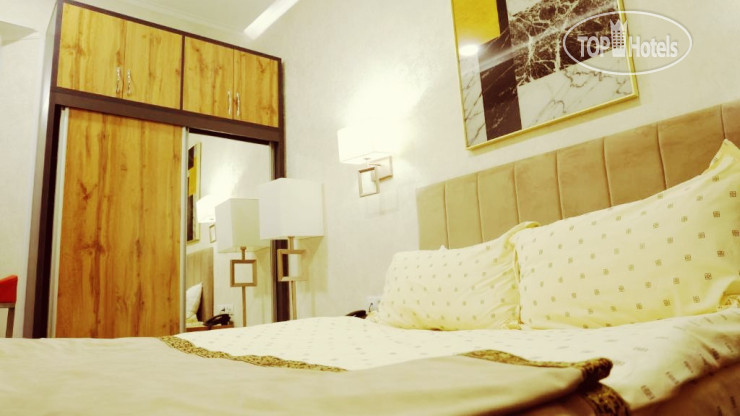 Hotel photo Zarafshan Grand Hotel city 