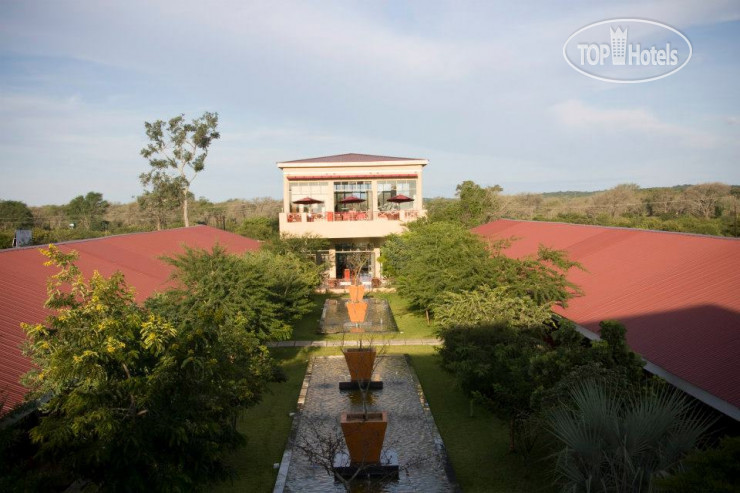 Hotelier's photos Courtyard Victoria Falls 3*