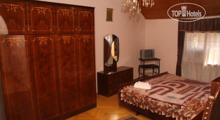 New photos from tourists Dzveli Ubani 3*