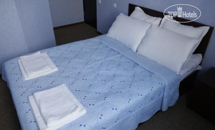 New photos from tourists King Edward Hotel
