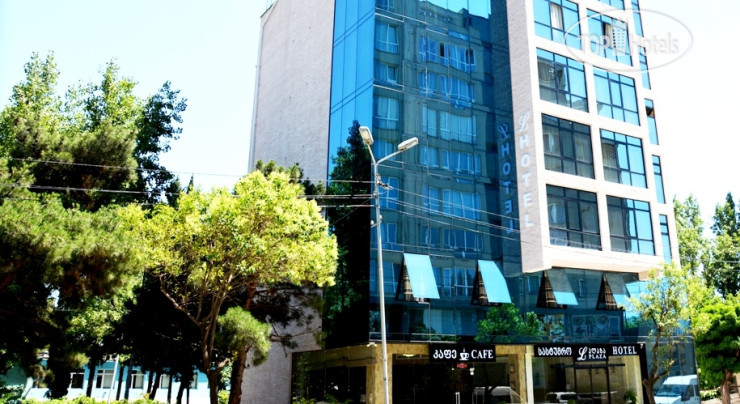 Hotelier's photos L Plaza Hotel 4*