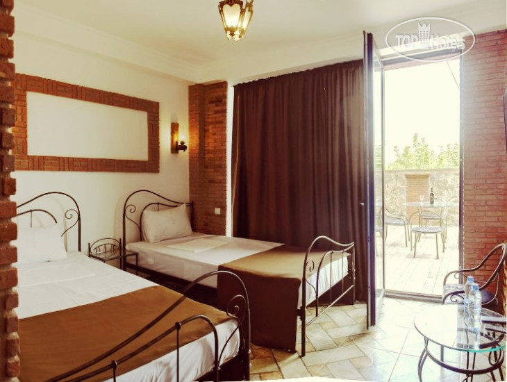 New photos from tourists History Hotel 4*