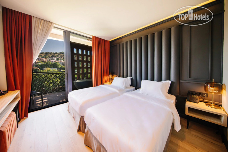 Фотографии отеля  Sandali Metekhi Hotel 4*