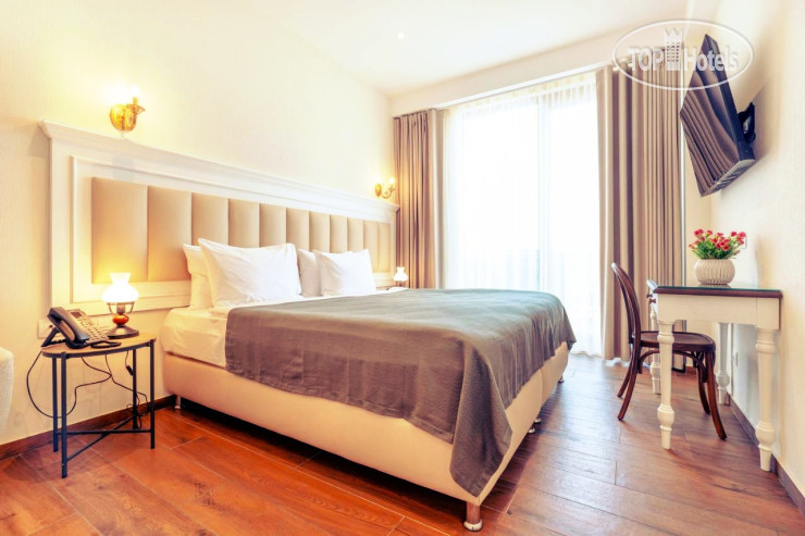 New photos from tourists Iris Hotel Tbilisi 3*