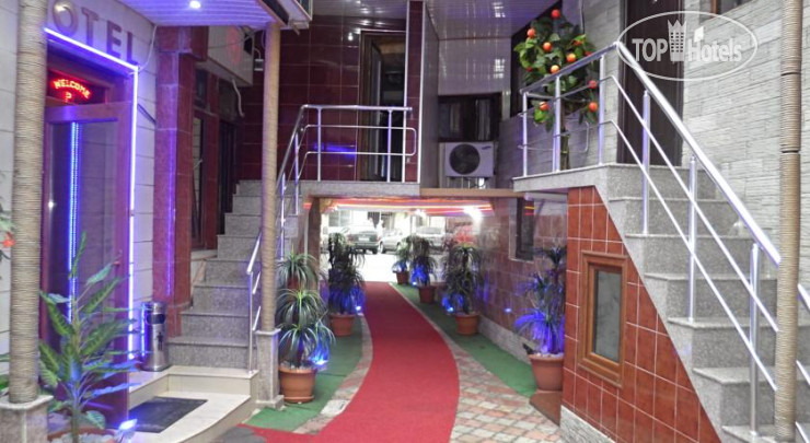 New photos from tourists Old Star 2*