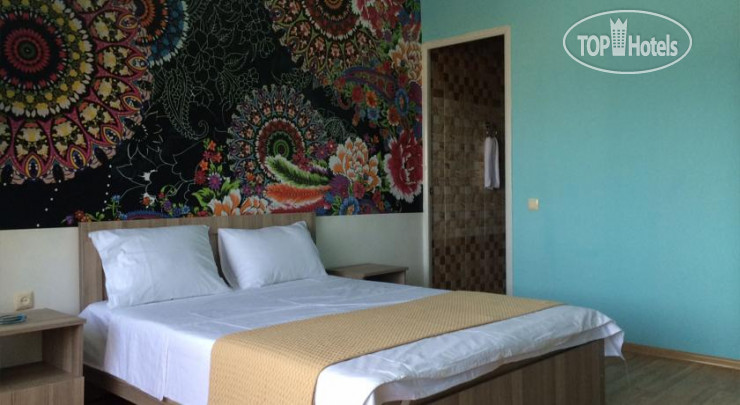 New photos from tourists Old Batumi Hotel