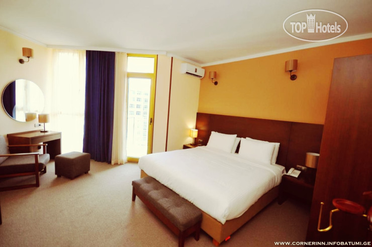 Photos Corner Inn