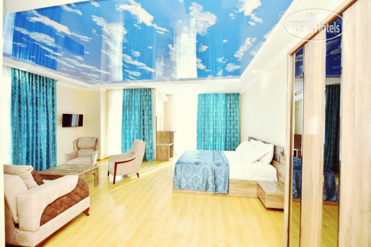 Hotel photo Skyline Hotel 3*