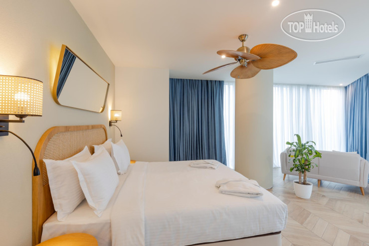 Photos MiraMar Luxury Residences
